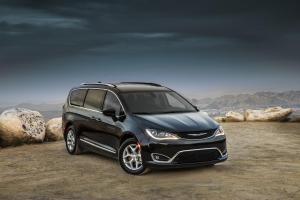 112316-cc-fca-us-vehicles-named-consumers-digest-best-buys-1
