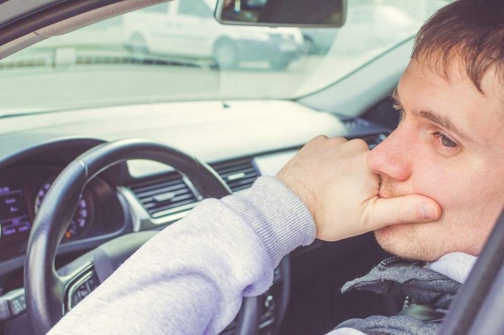 What to do if a traffic light is out during a power outage in Michigan