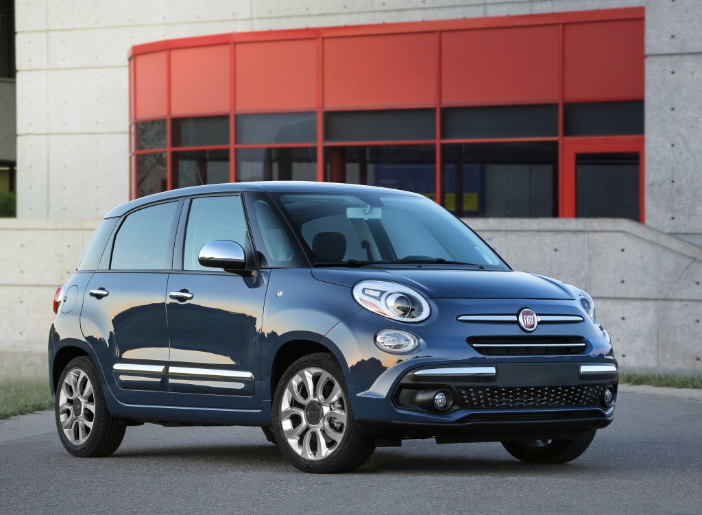 FIAT 500 football tailgate