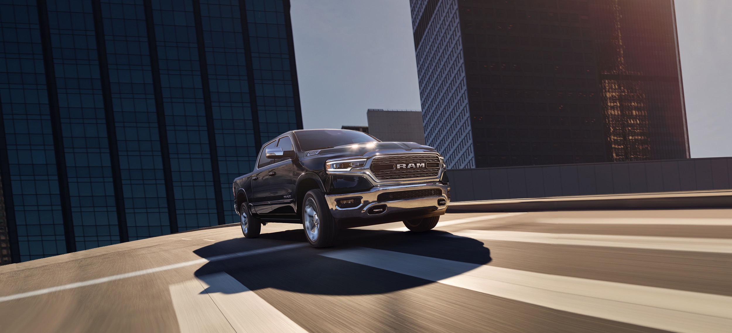 ram-hero-desktop | Chrysler Capital